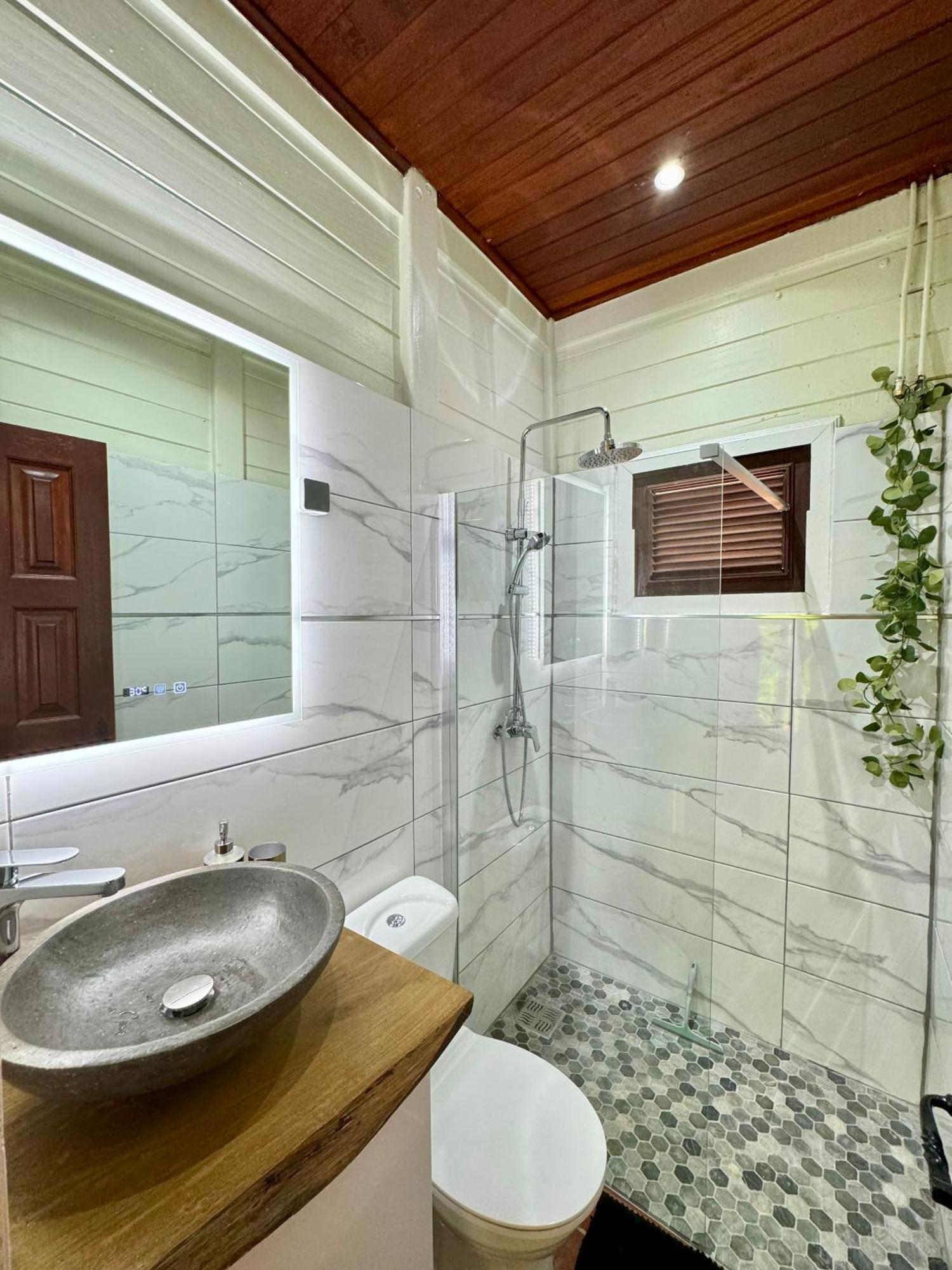 Le Gaspardo , 2 Chambres Climatisees , A 2 Mins A Pied De La Plage , Wifi , Jardin Clos, Parking ,Sans Vis-A-Vis Le Carbet Eksteriør bilde